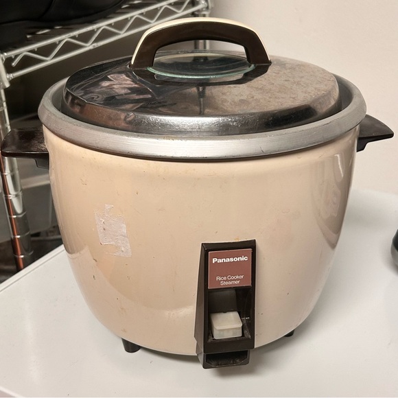Panasonic Rice Cooker Steamer - Picture 3 of 11